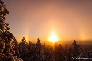 Phénomène de halo en Laponie en Finlande