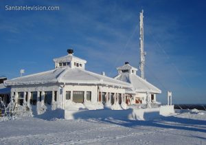 Restaurant Kaunispään huippu au sommet de Saariselkä en Laponie, Finlande
