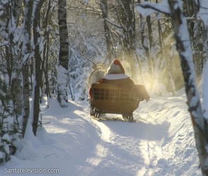 Rentierschlittenfahrt des Weihnachtsmannes in Lappland Rovaniemi